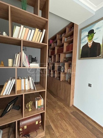 Продажа дома ТАУНХАУС с ремонтом КМ Садок Вишневий КРЮКОВЩИНА - фото 1