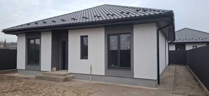 Продаж будинок 100 м2 с.Шевченково, 5 соток, газ. Телефонуйте. - фото 1