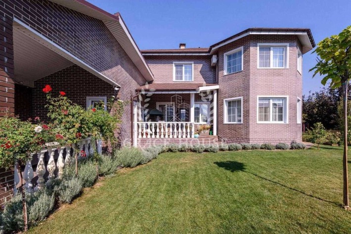 Продаж будинку 270м з басейном Крюківщина Удачний Гатне 10 соток газ - фото 1