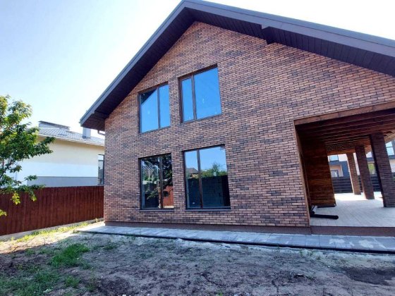 Продаж новобудови. Метро пішки. Гатне. 2 поверхи. 150 кв. 7 соток. Газ Гатное