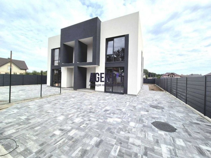 Якісні дуплекси в стилі Hi-tech в Крюківщині. На стадії будівництва - фото 1