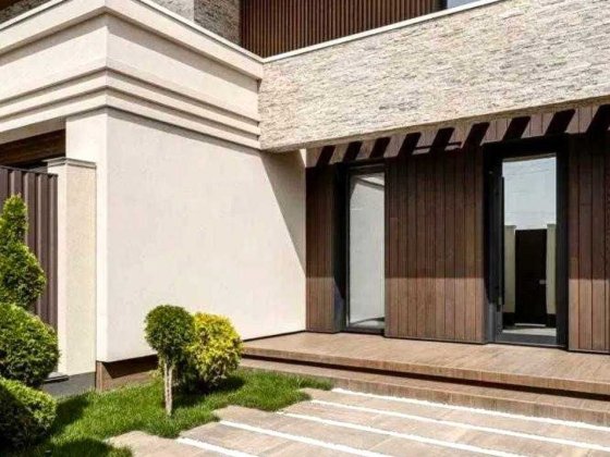 Без комісії, будинок 444 кв.м., ділянка 8 соток, потужний генератор Гатное