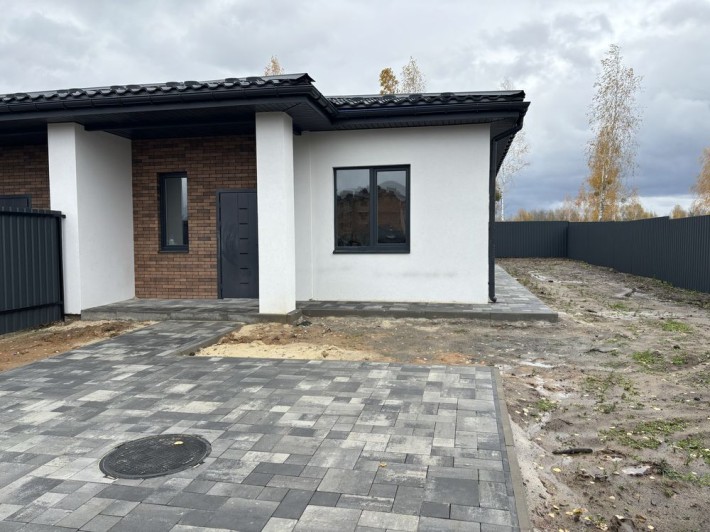 Одноповерховий дуплекс з газом, готовий до ремонту - фото 1