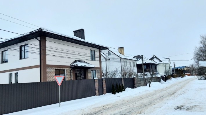 Продаж 2 пов. будинку 150 кв.м. з підвалом. Газ. 4,5 сотки. Метро Тер - фото 1