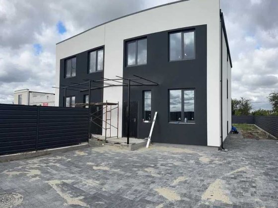 Вітаю. Продам будинок_дуплекс в Білогородці, 105 м2, 2,8 сот. Білогородка