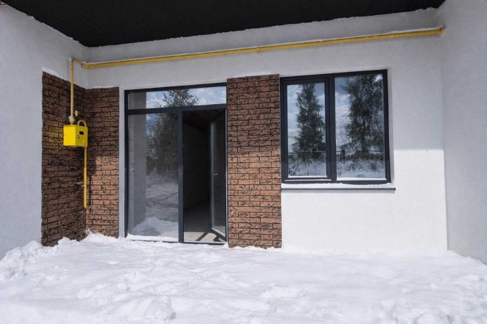 Одноповерховий таунхаус у Ворзелі | газ | власний двір | 51 000 $ - фото 1