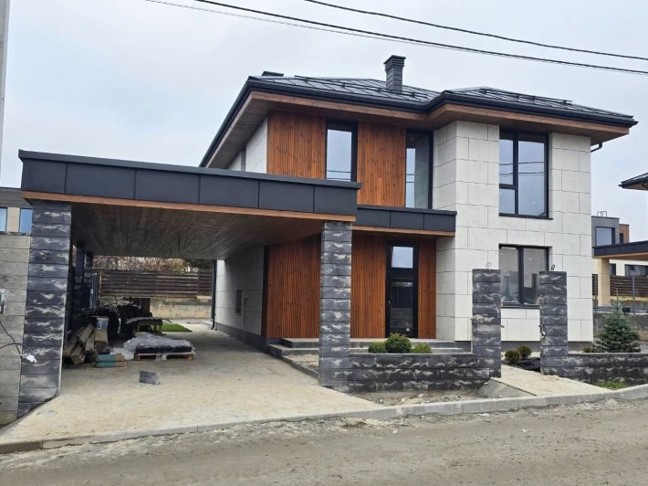 Будинок 190 м2 з басейном роблять газон фасад с. Ходосівка 8 км Київ - фото 1