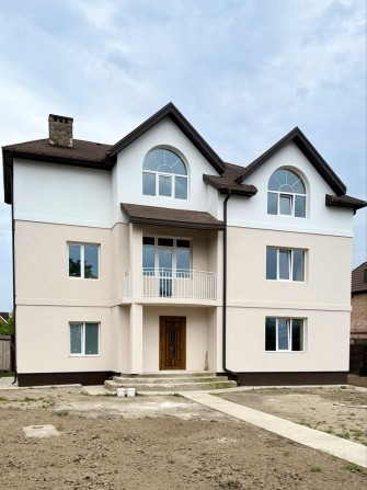 Продам будинок в селі Гатне передмістя Києва - фото 1