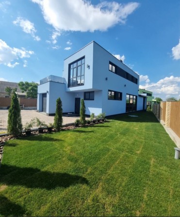 Будинок з шикарним ремонтом Гатне без комісії від власника - фото 1