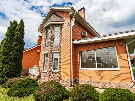 Терміново продаж будинку, Вишеньки, 395м2, 12 соток,закрите містечко Вишенки