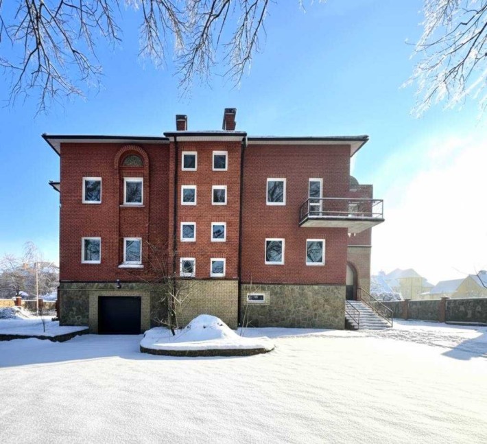 Продам коттедж. Підійде під офіс,клініку,д/сад-школу,ребцентр тощо - фото 1