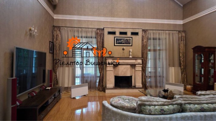 Терміновий продаж маєтку в КМ «Золоче» Вишеньки / Гнідин - фото 1