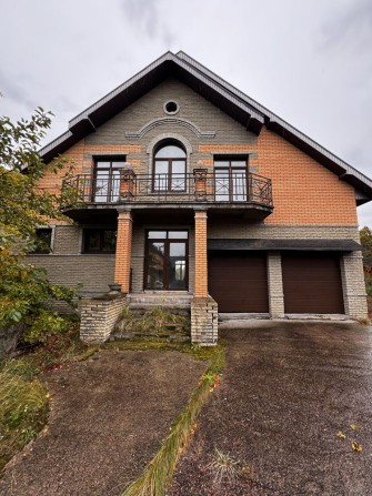 Будинок у котеджному містечку, с. Вишеньки, вихід до води, на озеро - фото 1