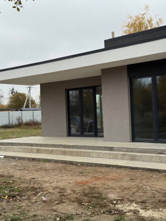 Продаж нового будинку 144 кв.м. в стилі ХАЙ-ТЕК. Білогородка. 6 соток. - фото 1