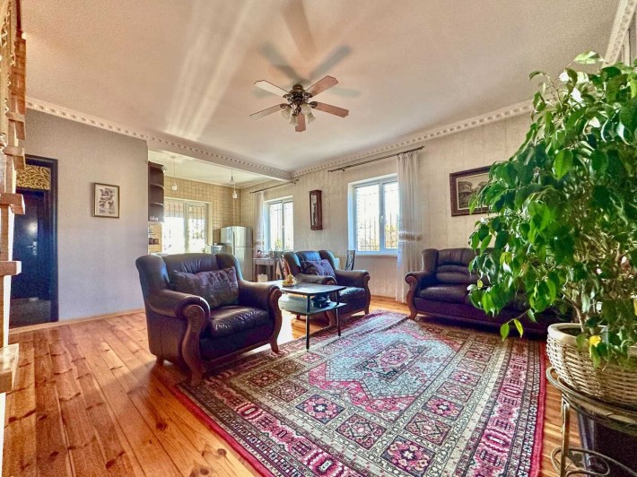 Комфортний і затишний будинок 192 кв.м. у Вишенках, 15 км від метро - фото 1