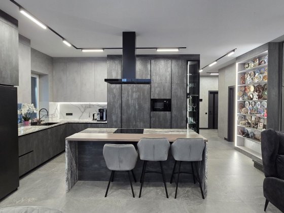 Будинок 250 м2 на етапі з погребом камін тепловий насос с. Ходосівка Ходосівка