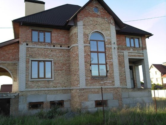 Свой дом в охраняемом коттеджном городке Царское Село-Золоче Вишенки