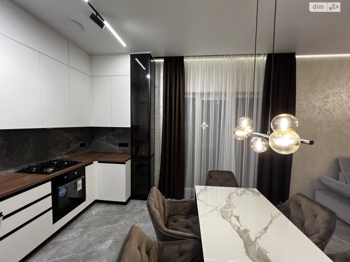 Продаж будинку 98 м з ремонтом у Ворзелі 4 сот, кв. 3 кімнати - фото 1