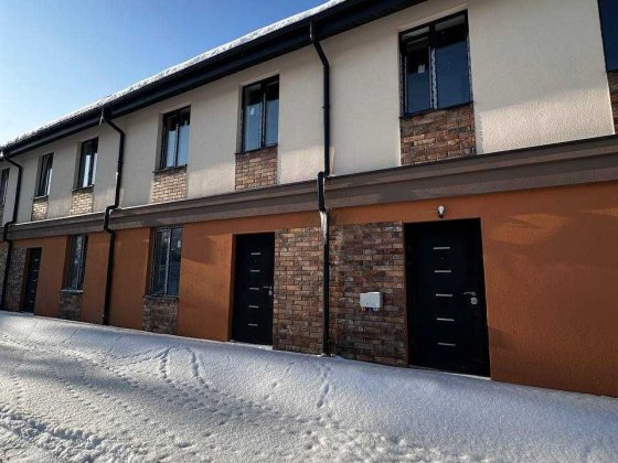 Продаж готового таунхауса в гарній локації ЄОселя  Розтермінування Ворзель