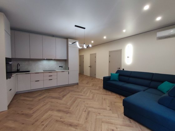 Будинок з ремонтом і меблями у Ворзелі Ворзель