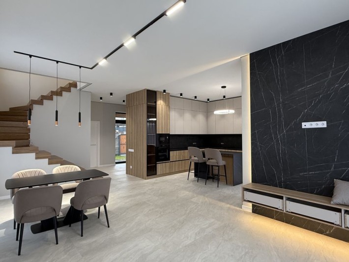 ‼️Новий будинок з ремонтом та меблями. Газ. Котеджне містечко. - фото 1