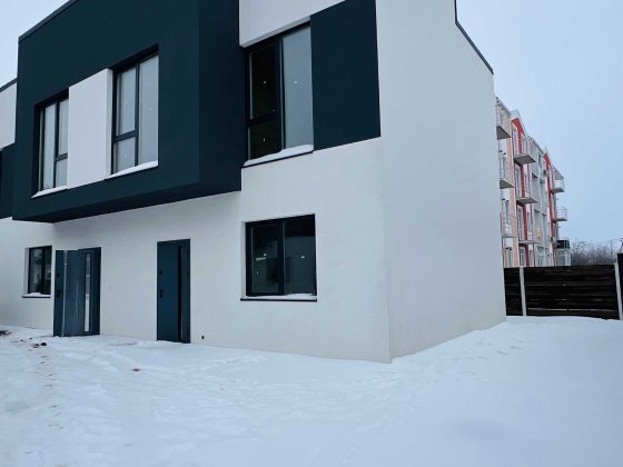 Кутовий таун відеальній локації біля Сільпо! Білогородка/без комісії. Білогородка