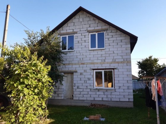 Дом / будинок с Вишеньки, вул Центральна, поруч Гнідин та ліс Вишенки