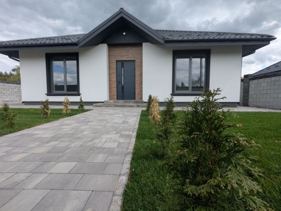 Продам останій будинок в дубовій рощі Ворзель