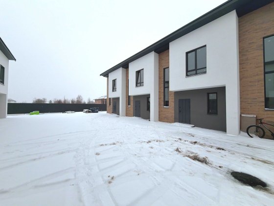 Новий таунхаус у центрі Білогородки (район Сільпо) Білогородка