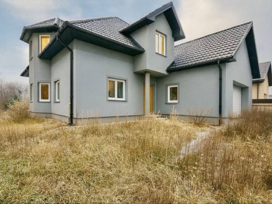 Терміново!Продаж просторого будинку  300м2  с. Вишеньки  поруч Дніпро Вишенки