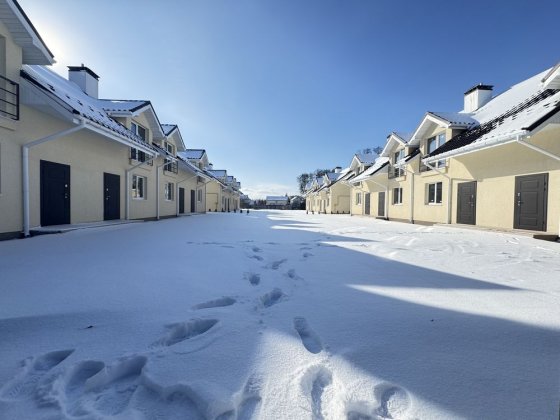 єОселя.єСертифікат 110 кв 4 кімнати басейн Гнідин Гнедин Гнідин