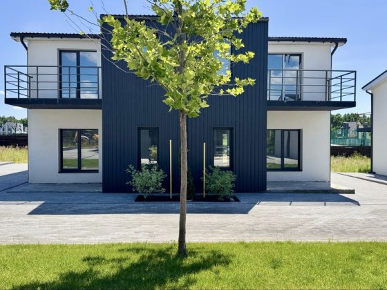 Забудовник КМ White-Blackie Duplex | Продаж дуплексів Київ Білогородка