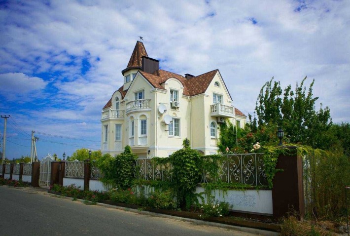 Продаж будинку 320м2, у с. Гореничі, Бучанський район. Без% - фото 1