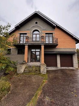 Будинок на березі озера з ділянкою 30соток - фото 1