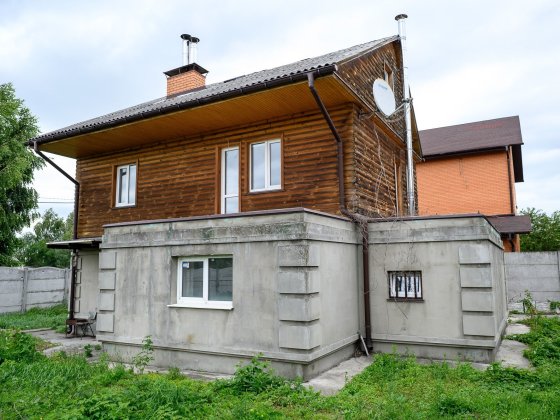 Продається будинок на Осокорках, біля Оsocor Residence, кооп."Злагода" Гнідин