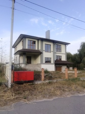 Продам котедж в селі Вишеньки Бориспільський район - фото 1