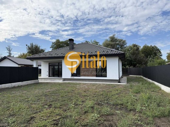 Сучасний будинок, тупикова вулиця.Гнідин Без% Гнедин