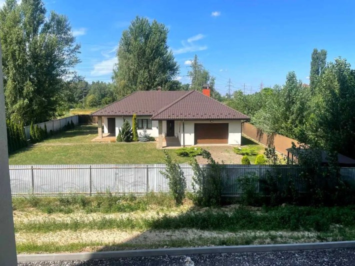 Продаж котеджу в Лісниках - фото 1