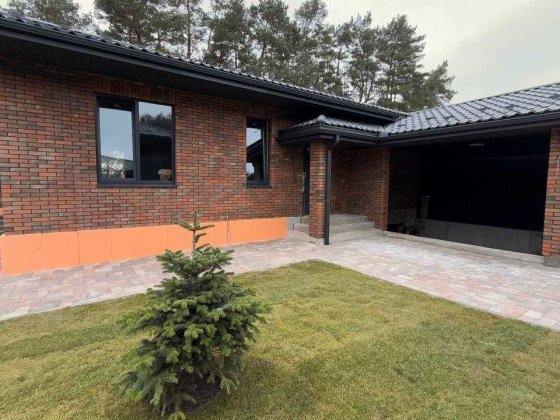 Одноповерховий будинок 266 м² з цоколем, Білогородка, ГАЗ, 7,6 соток Білогородка