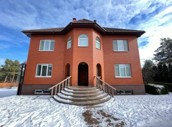 Будинок з ремонтом в Гореничах - фото 1