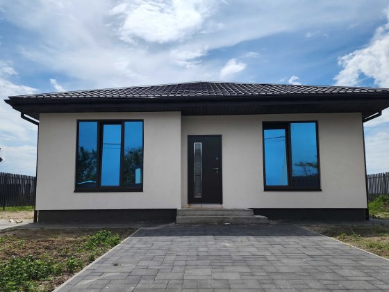 Забудовник. Продам новий якісний будинок, будинок_дуплекс. Гореничи