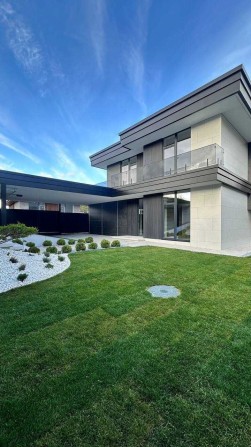 Стильний будинок 250м2, 9 соток, БАСЕЙН! Ходосівка - 710000уо. - фото 1