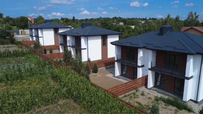 Дуплекс 100 м2 із документами. Газ, асфальт у с. Гореничі - фото 1