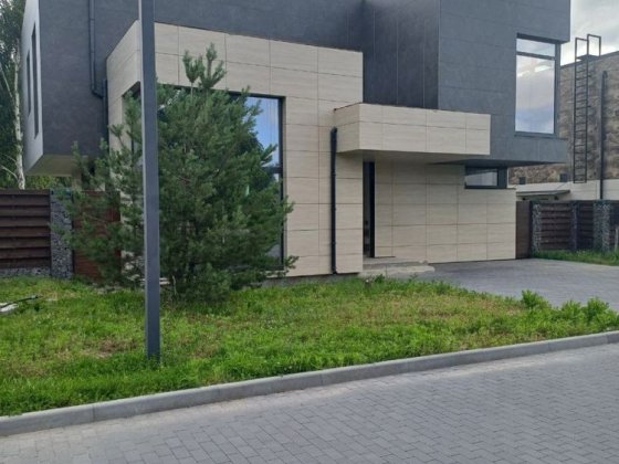 Будинок в закритому КМ• Газифікований• Розтермінування Ходосовка