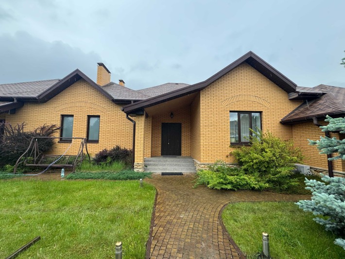 Чудовий дуплекс 400 кв для родини чи друзів у мальовничому с. Гореничі - фото 1