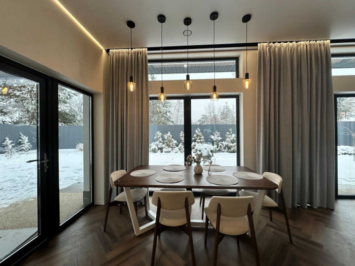 Дизанерський автономний будинок з інвертором поряд з Києвом - фото 1