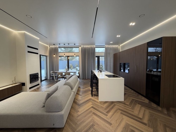 Дім з новим ремонтом , сонячними панелями, інфертором‼️автономність - фото 1