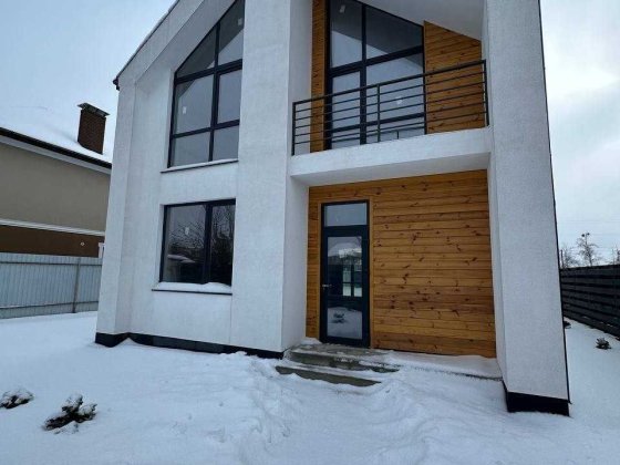 Сучасний будинок з ділянкою 6 соток в Гореничах Гореничі