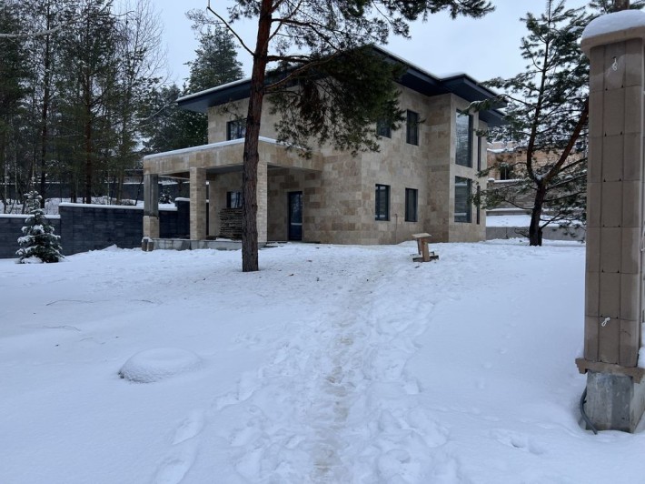 Якісний будинок в Гореничах на 210 м2 - фото 1