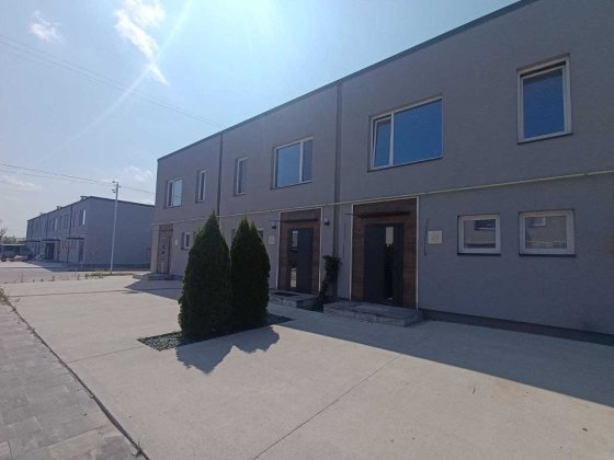 Без комісії! Продам якісний таунхаус в КМ Балатон, Нові Петрівці! Новые Петровцы